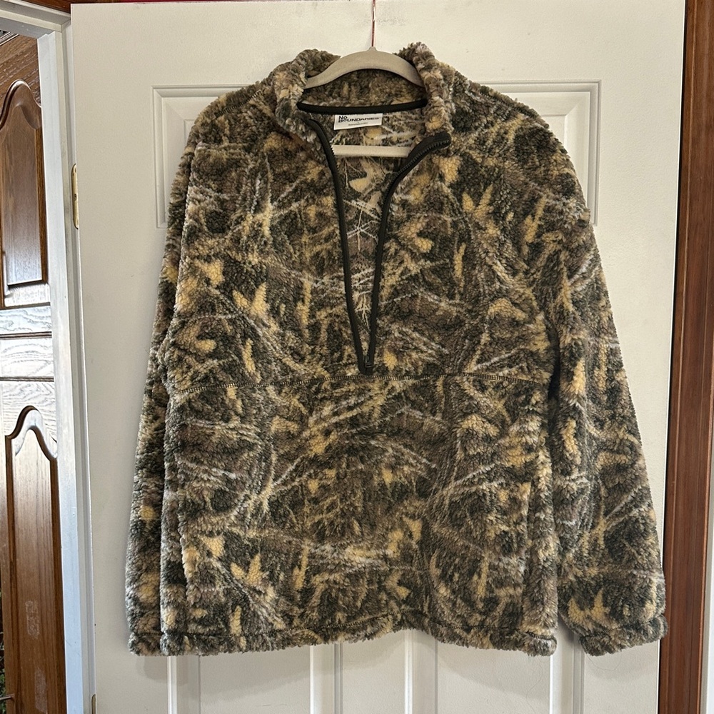 No boundaries Sherpa camo 1/4 zip